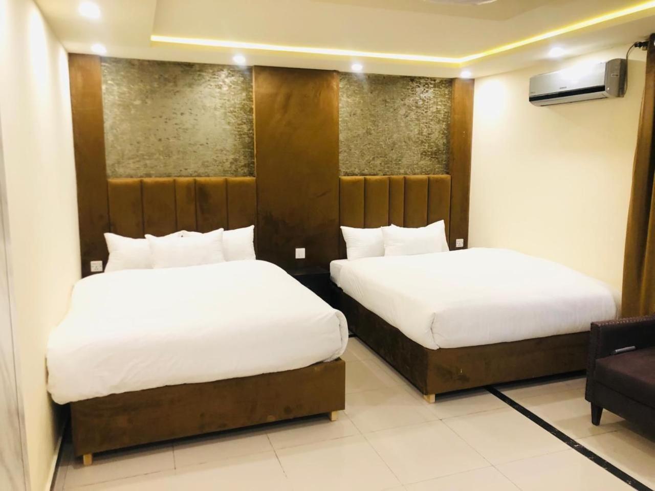Blue Moon Residency Jinnah Super Islamabad Exterior foto